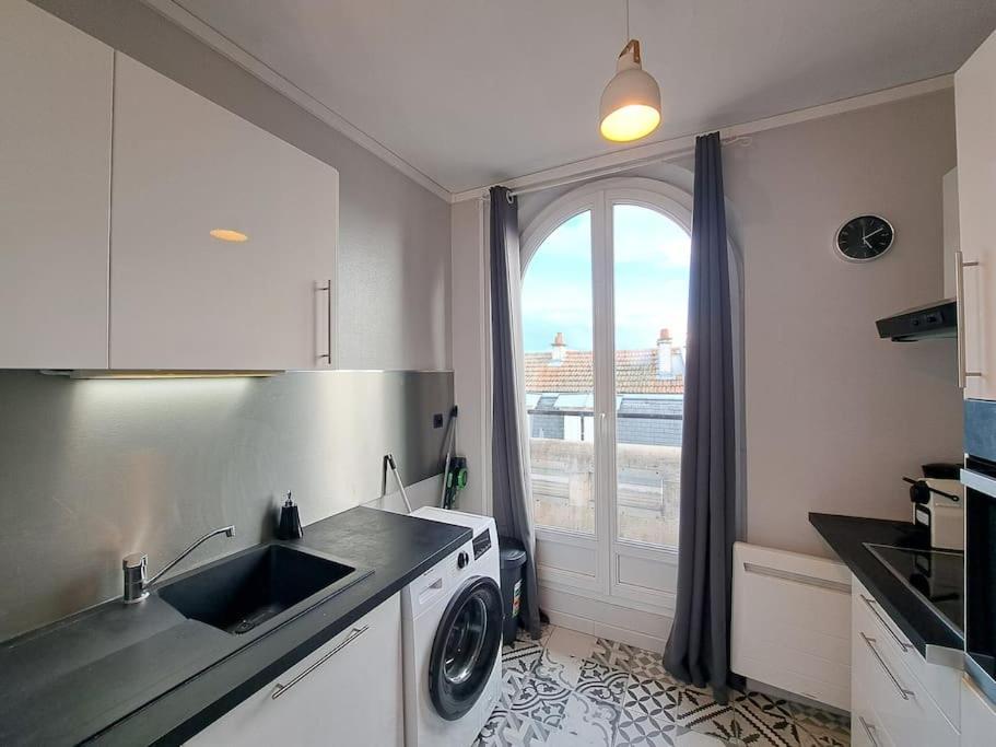 Apartamento Faro, Vue Sur La Cathedrale Reims Exterior foto